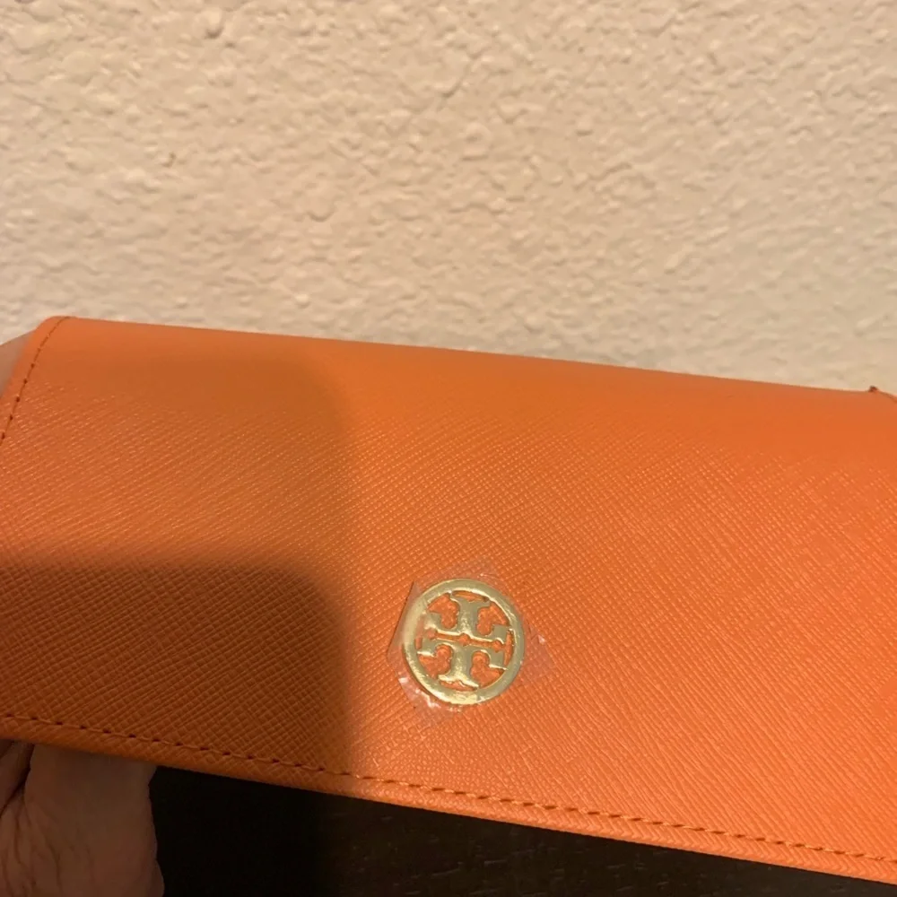 New Tory Burch Sunglasses.Case